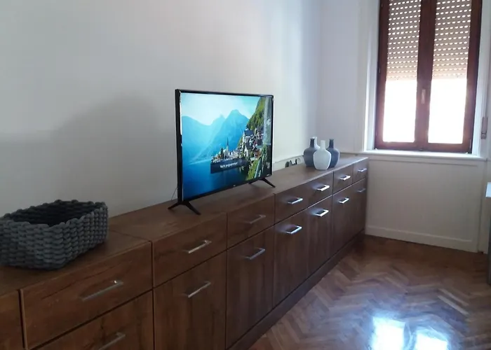 Apartment Tennis Prime Location, Parking, Near Beach, Self Check-in Opatija